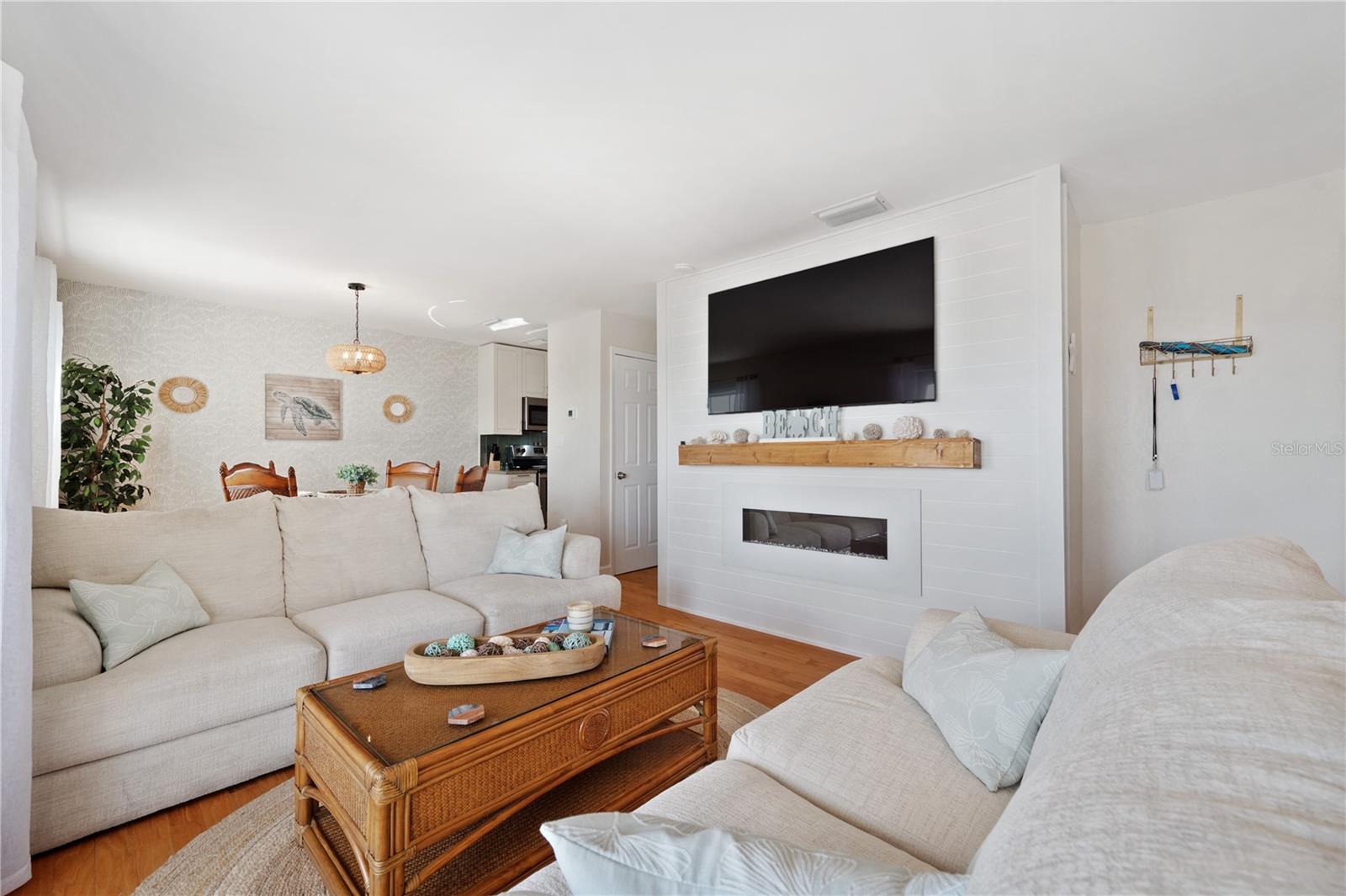 5102 COQUINA KEY DRIVE SE D