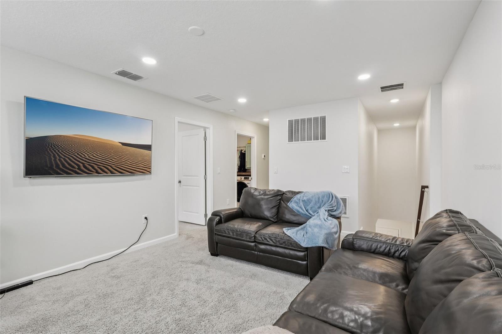 PHILLIPS LANDING - Residential