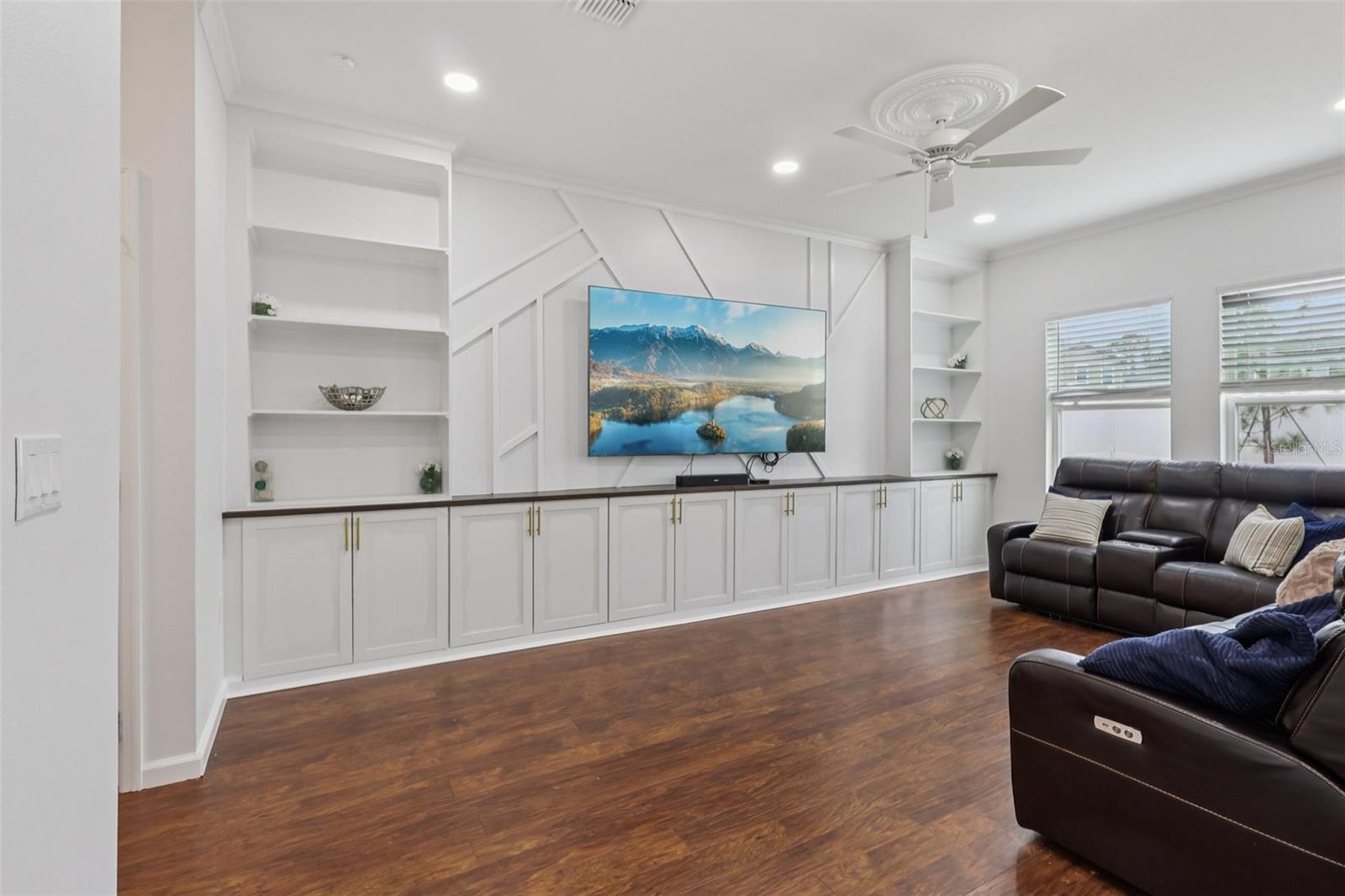 PHILLIPS LANDING - Residential