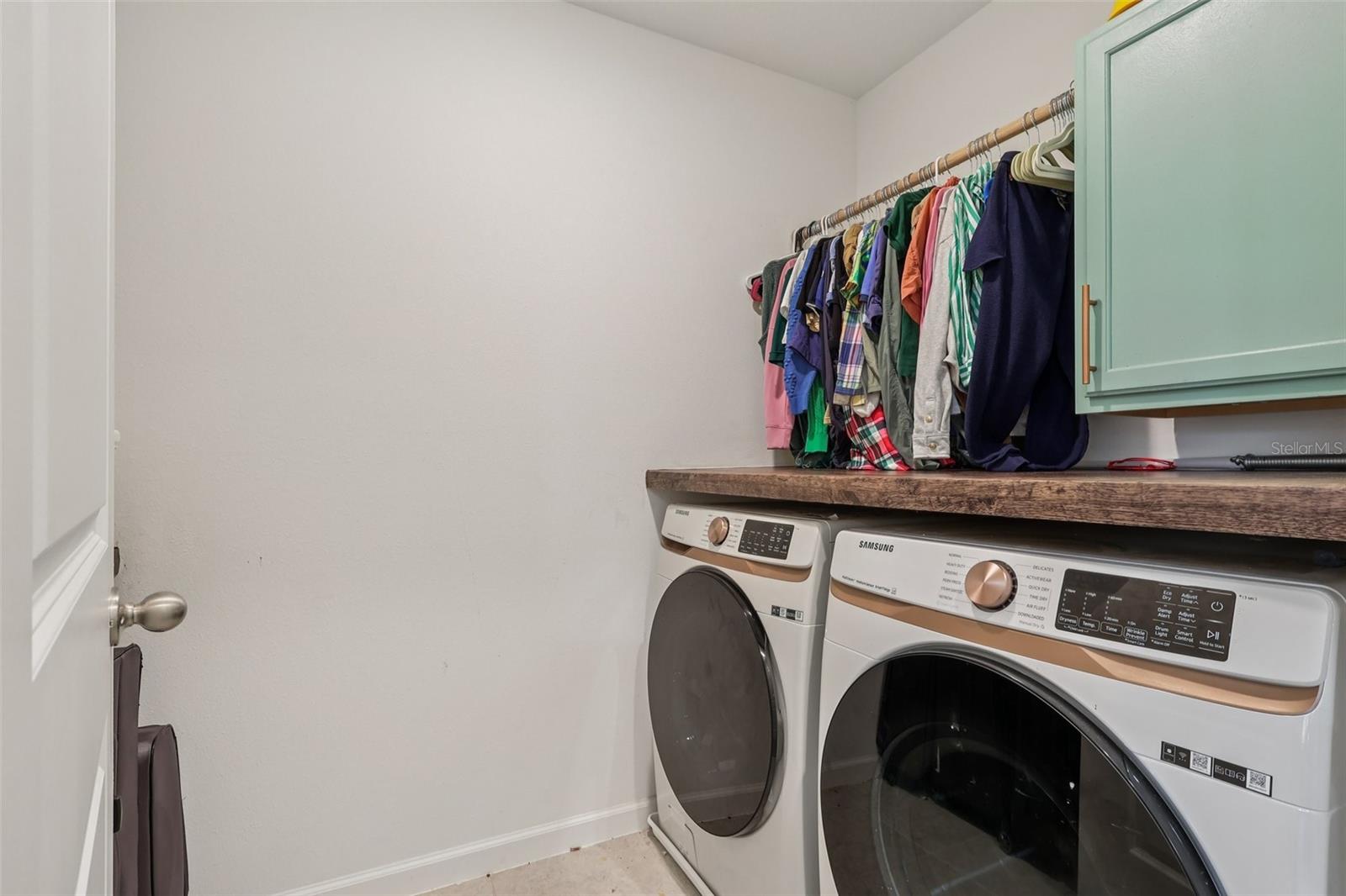 PHILLIPS LANDING - Residential