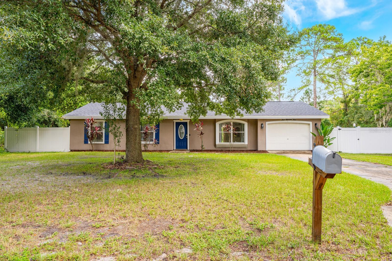 PLANTATION ESTATES UN 35 - Residential