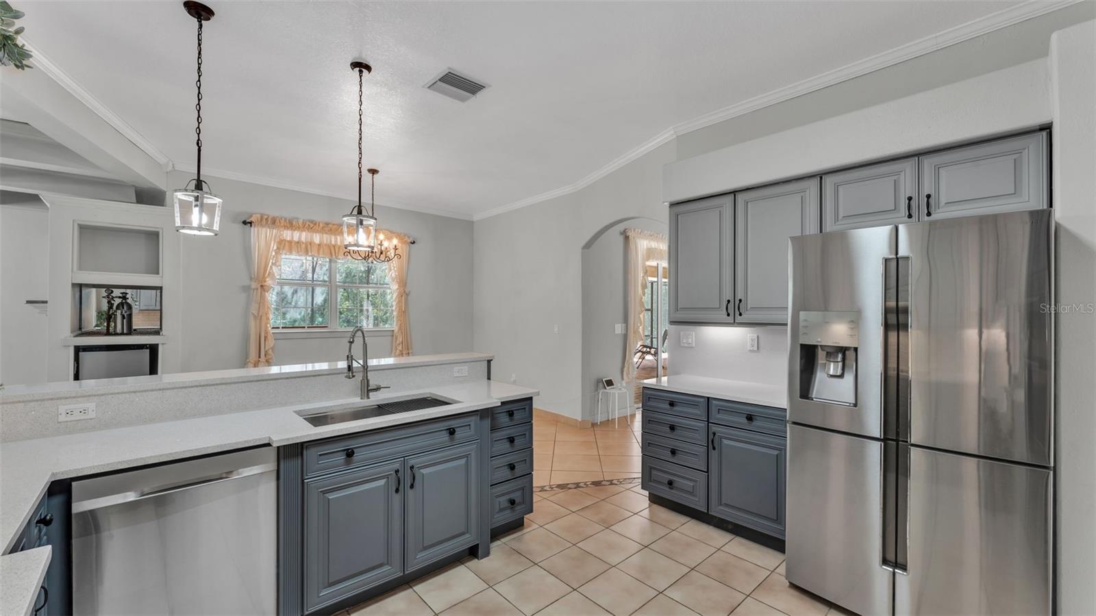 LAKELAND ACRES - Residential
