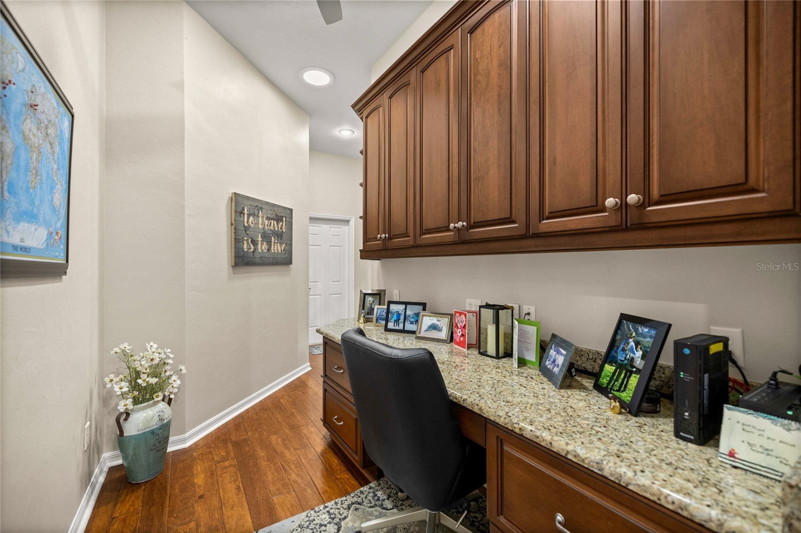 HP/MARKET SQUARE - Residential