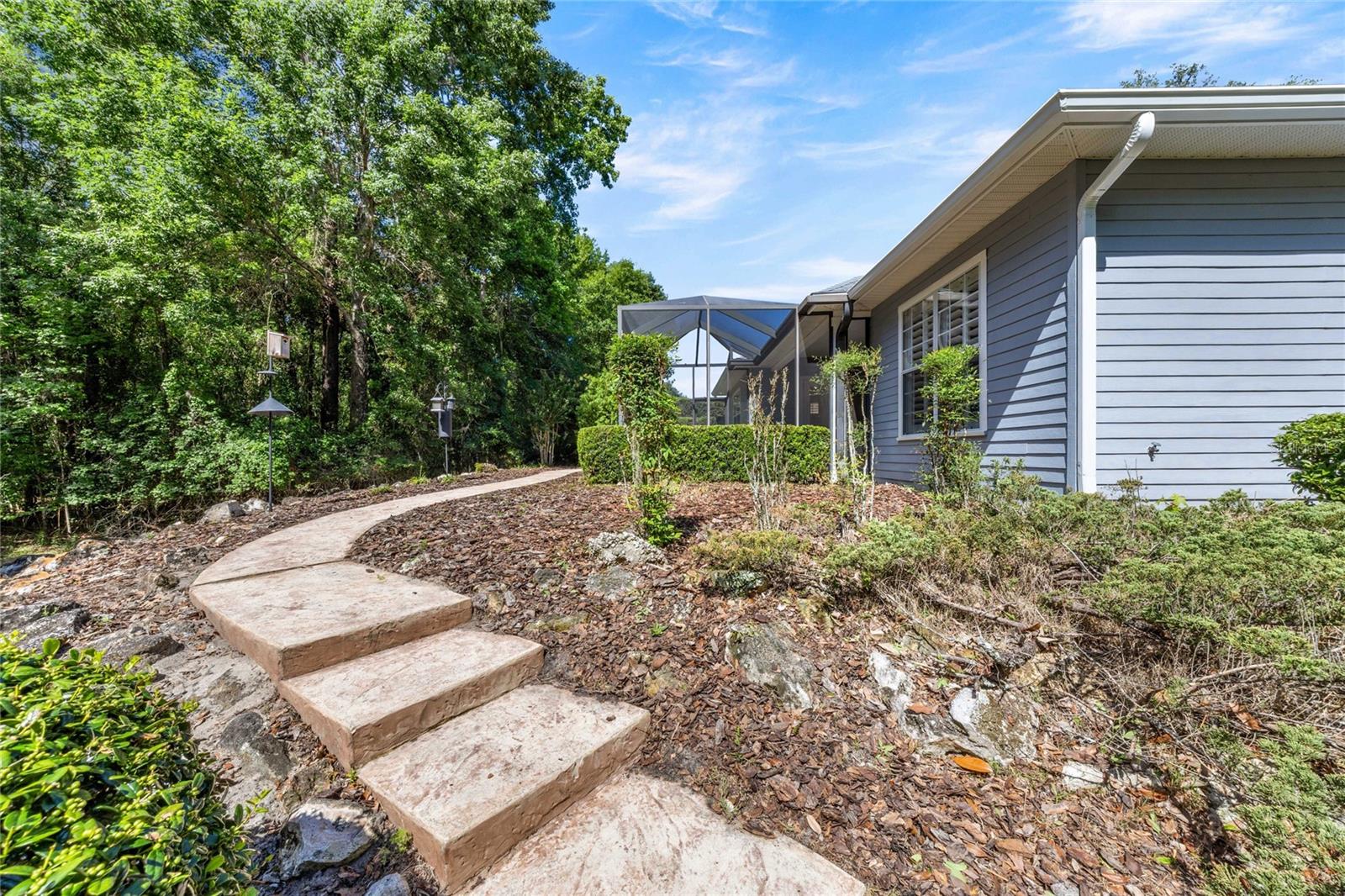 HP/MARKET SQUARE - Residential