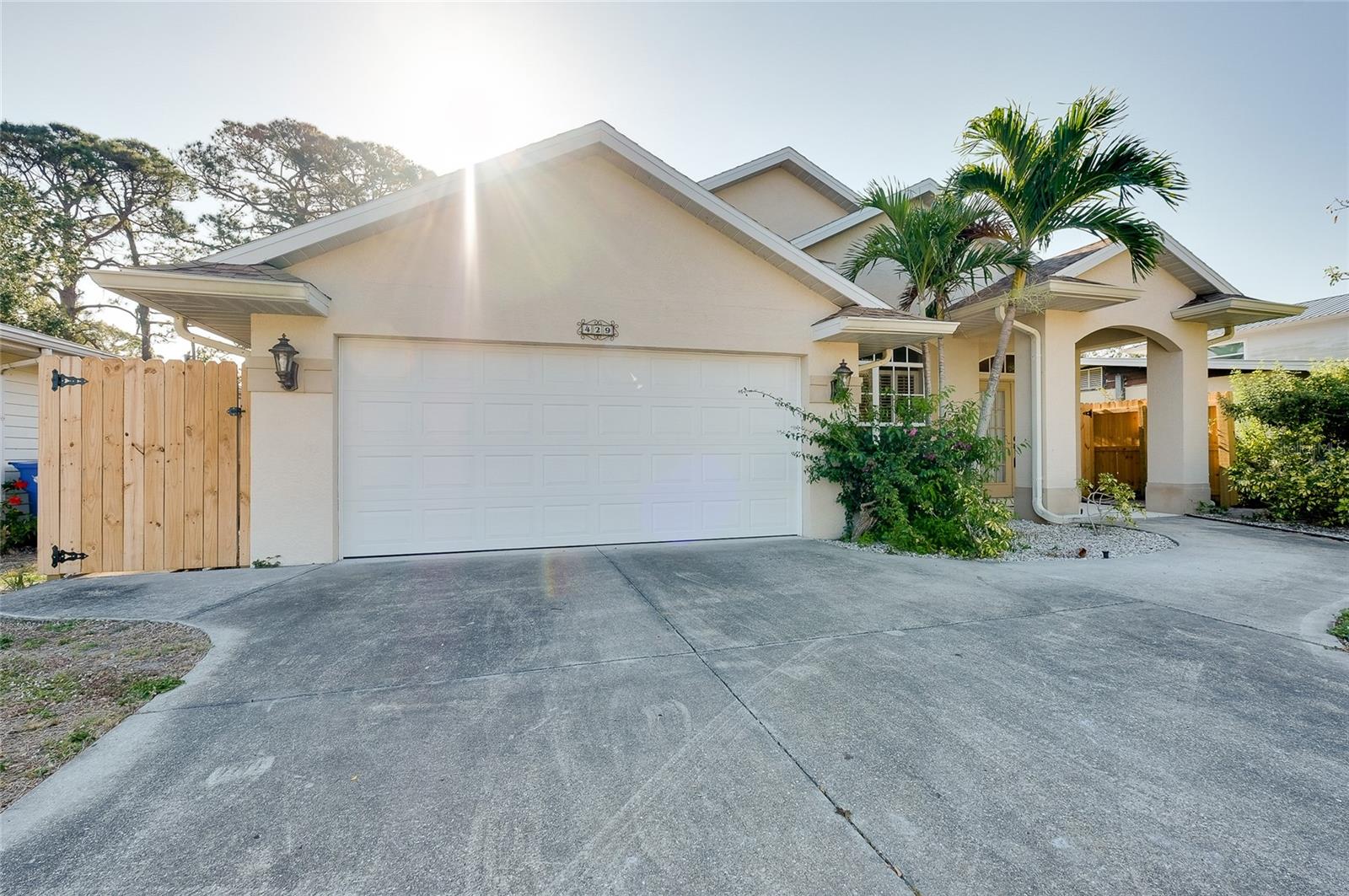 Search Properties for Sale 4 429 RIVIERA STREET