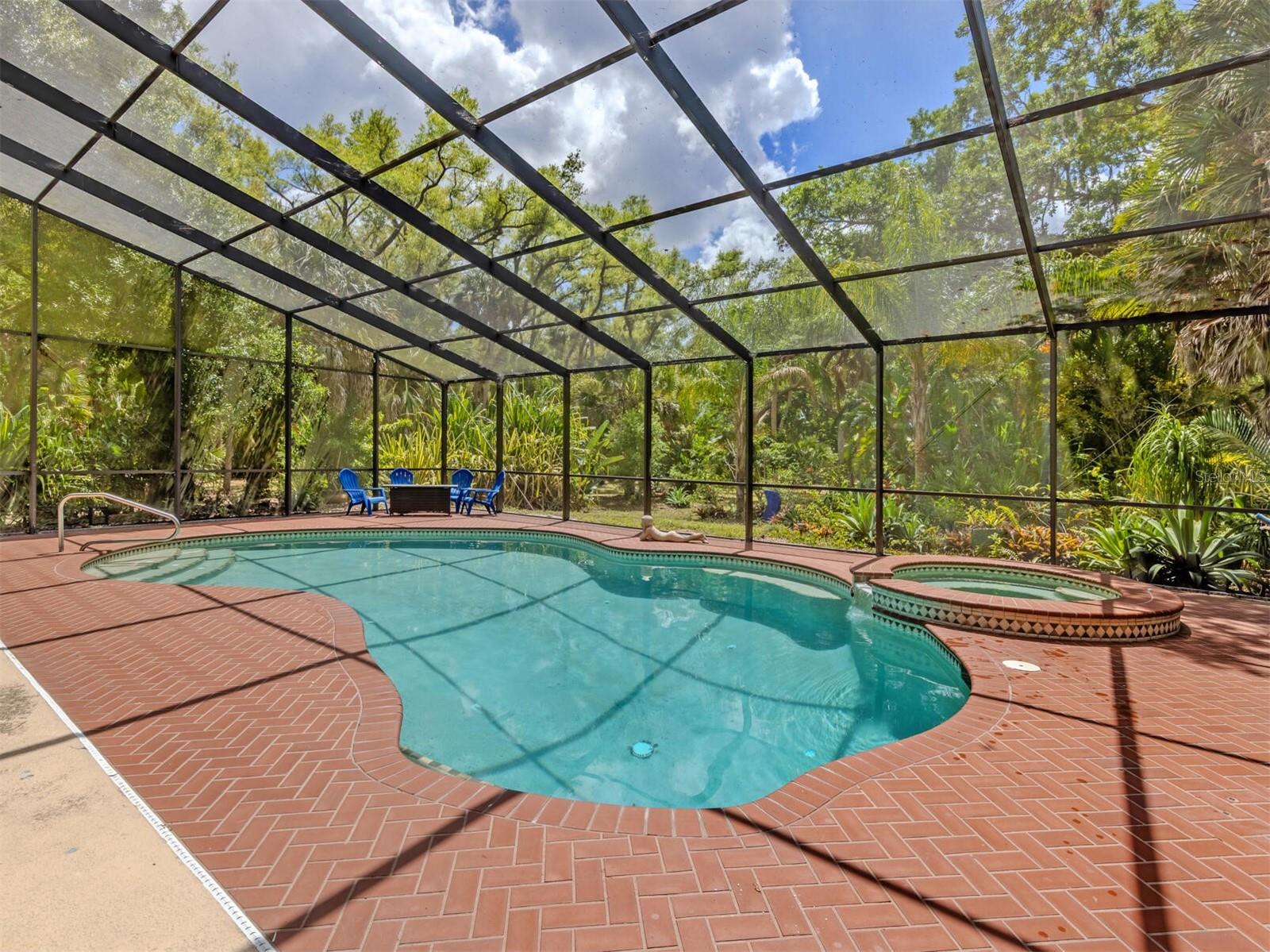 VENICE ACRES - Residential