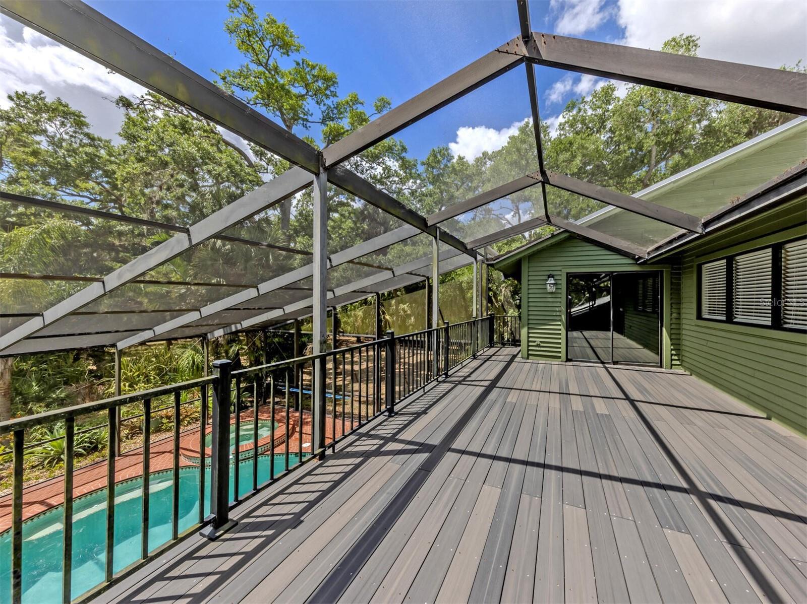 VENICE ACRES - Residential