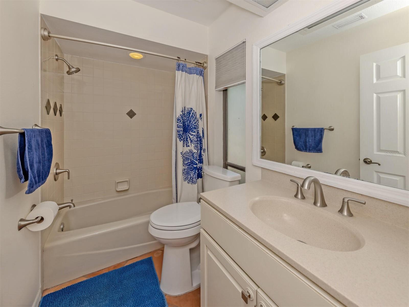 VENICE ACRES - Residential