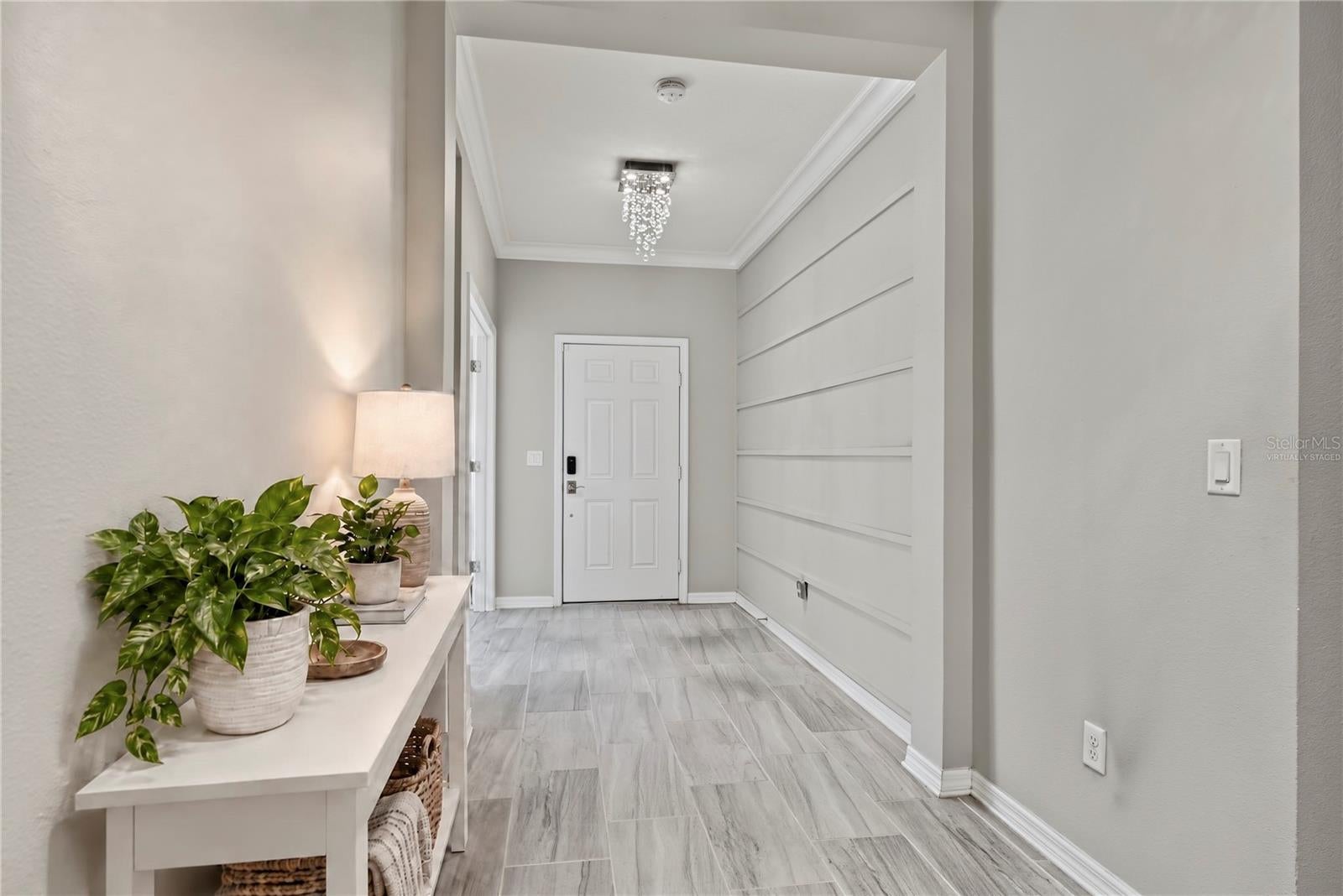 2832 SUGAR MAGNOLIA DRIVE