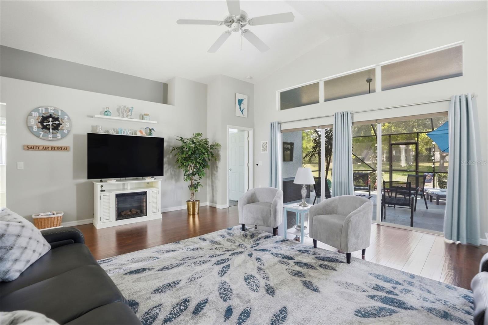 WELLINGTON AT SEVEN HILLS PH5A - Residential