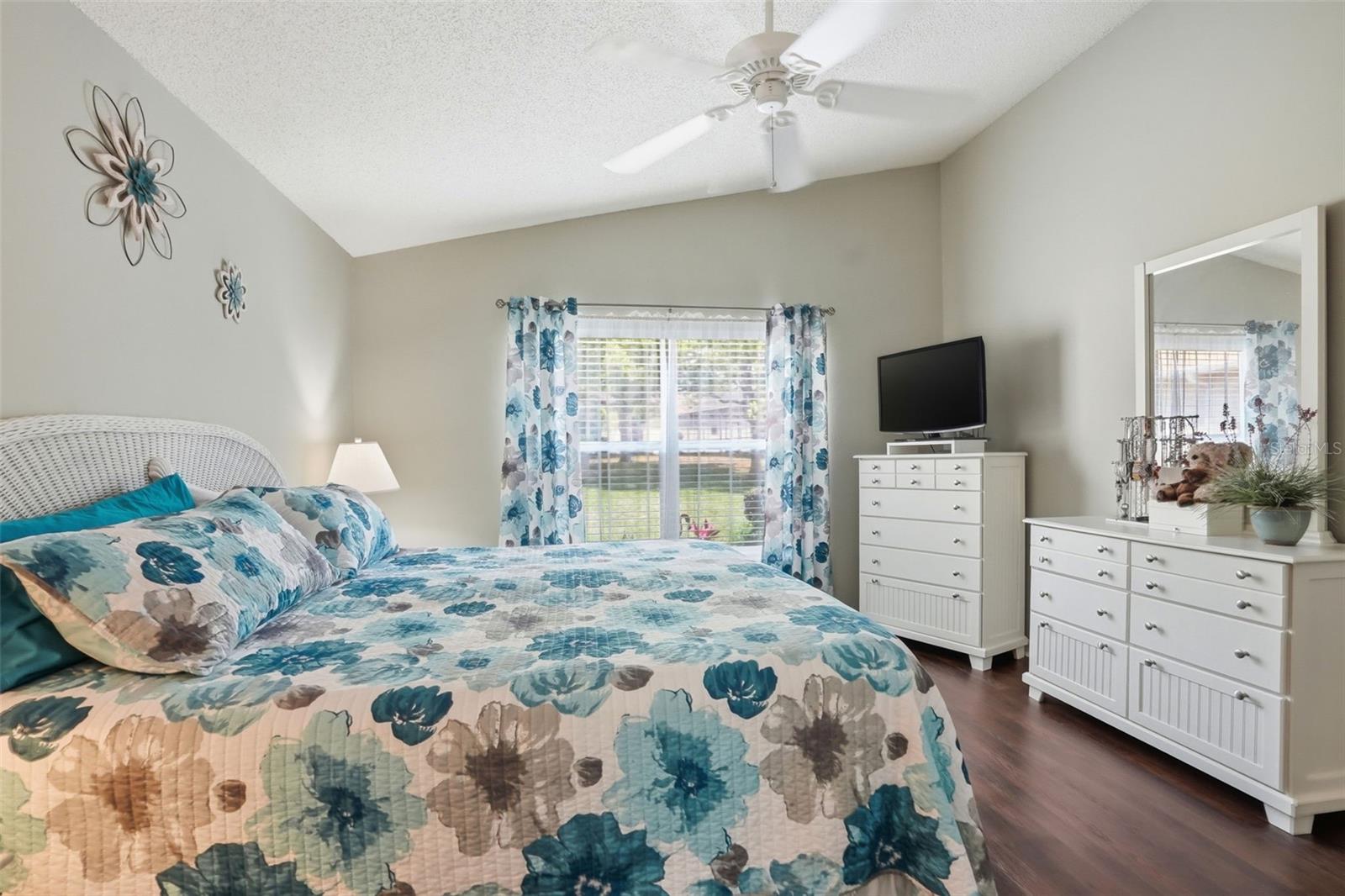 WELLINGTON AT SEVEN HILLS PH5A - Residential