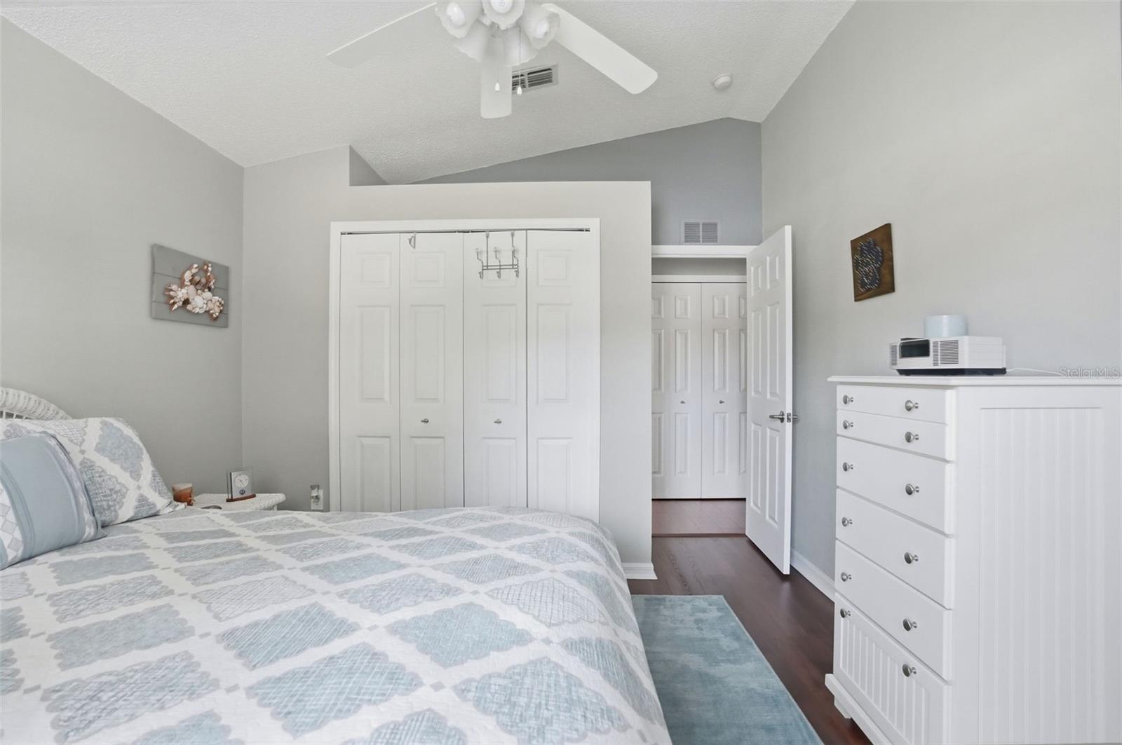 WELLINGTON AT SEVEN HILLS PH5A - Residential