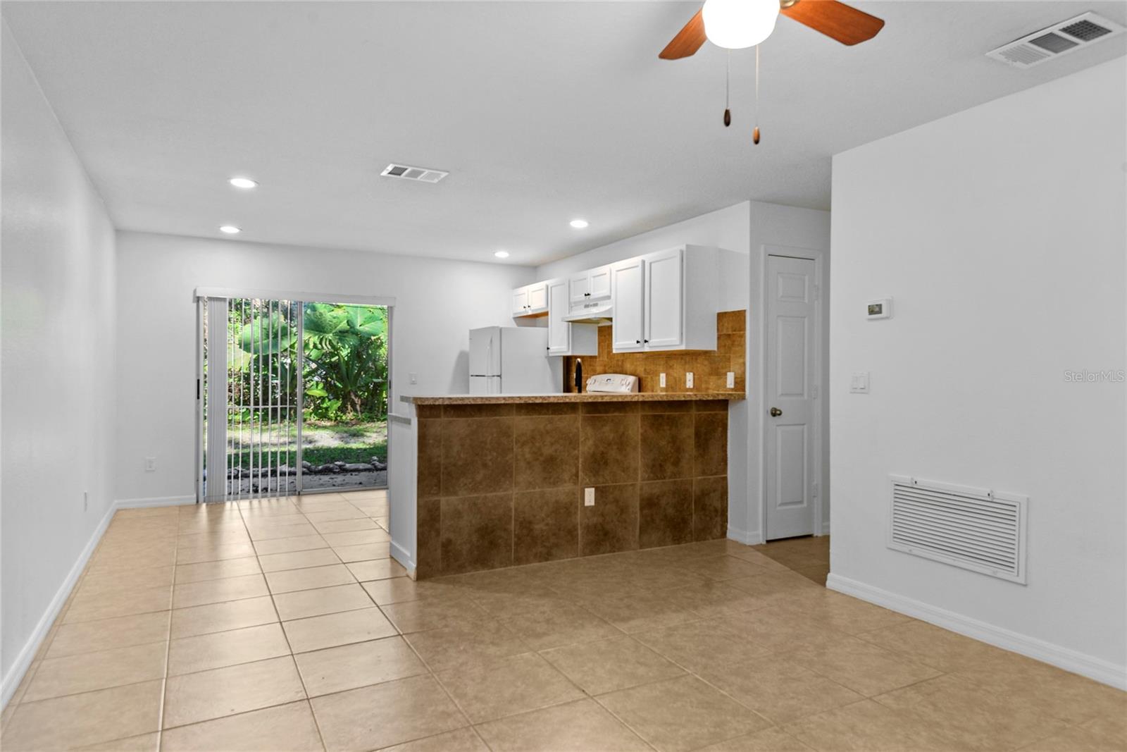 SLOVAK VILLAGE - Residential Lease