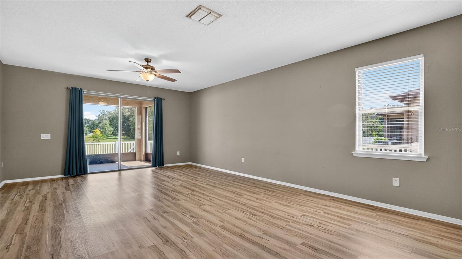 TRILLIUM VILLAGE D - Residential