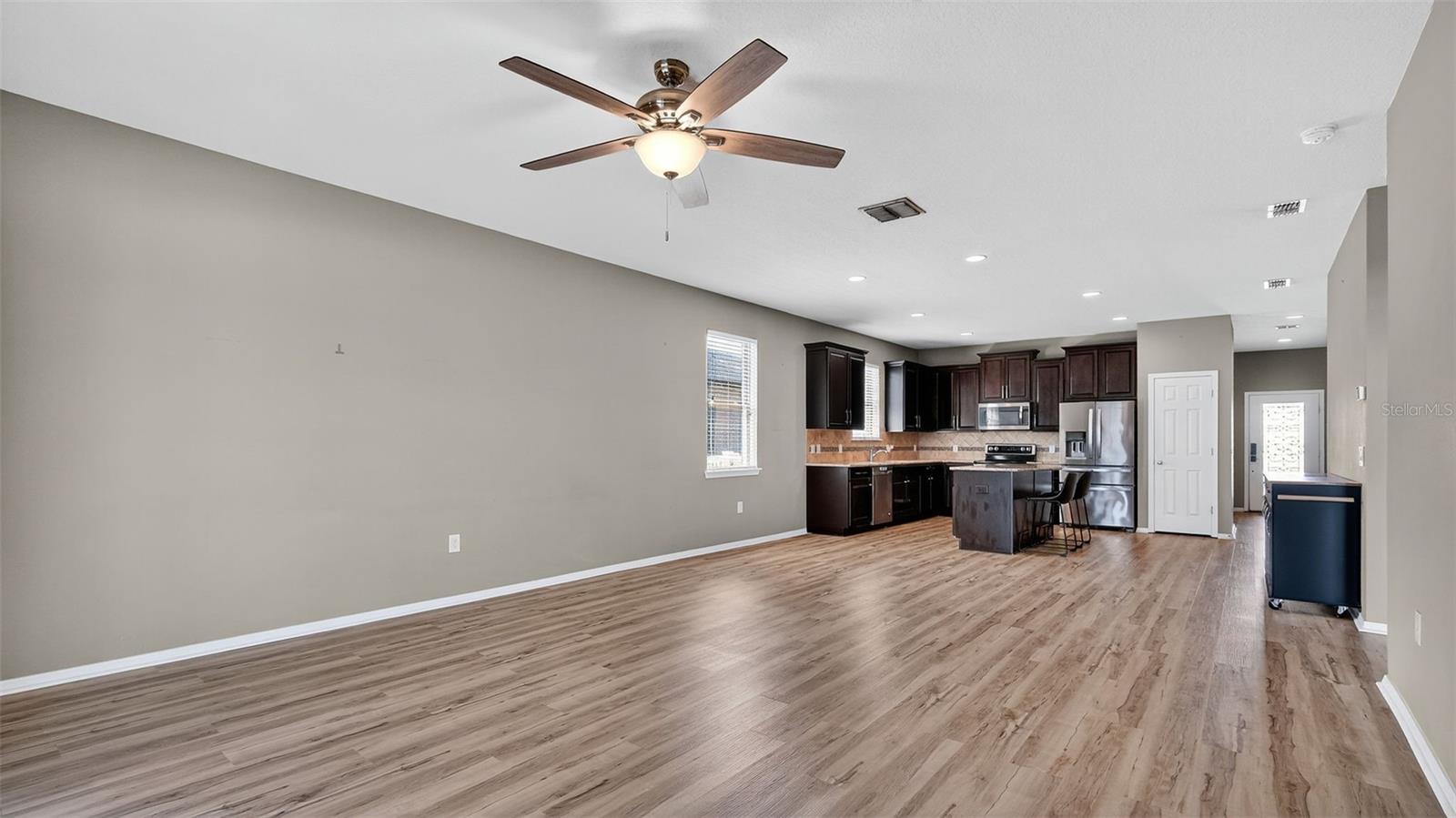 TRILLIUM VILLAGE D - Residential