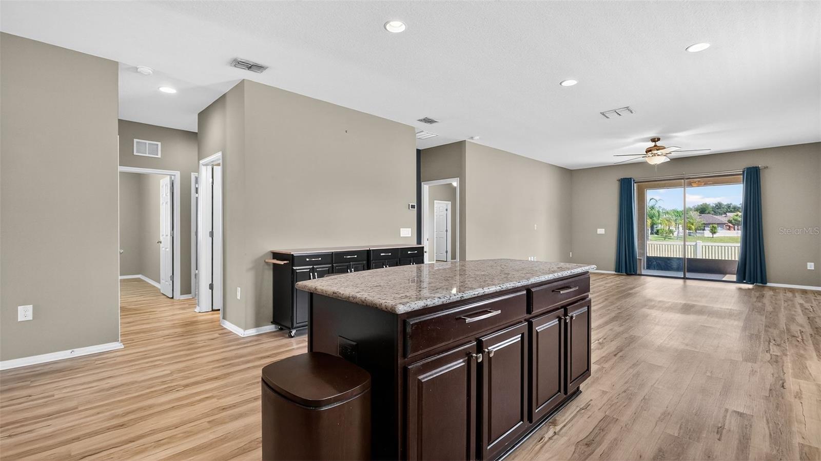 TRILLIUM VILLAGE D - Residential