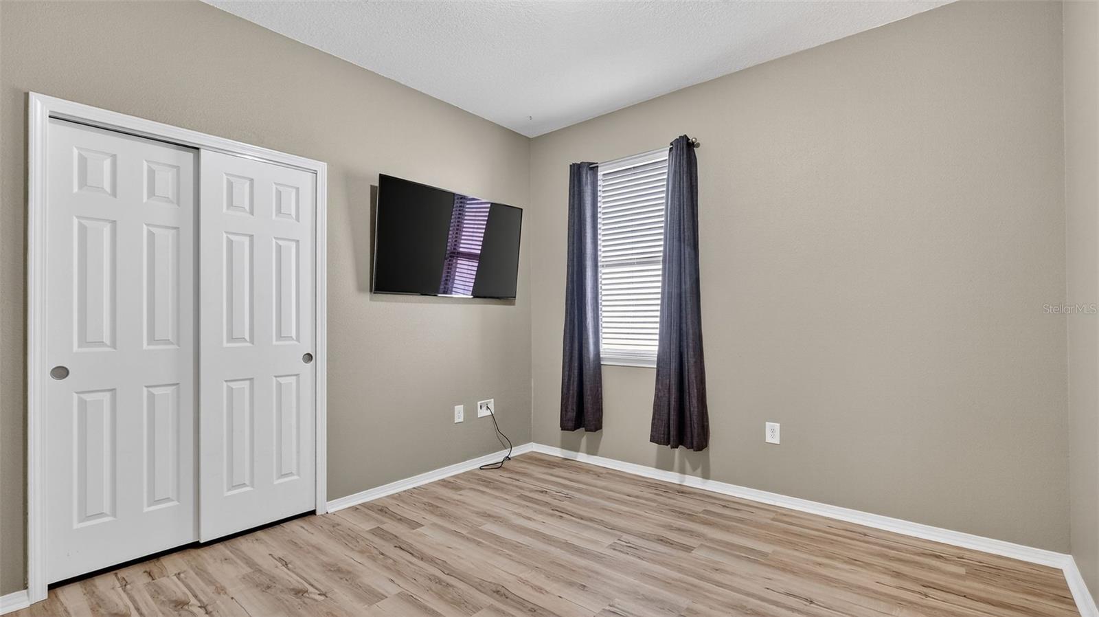 TRILLIUM VILLAGE D - Residential