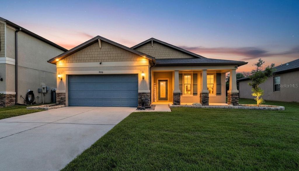 Photo of 996 Scarlet Plume Lane, Brooksville, FL 34604 (MLS # W7879577)