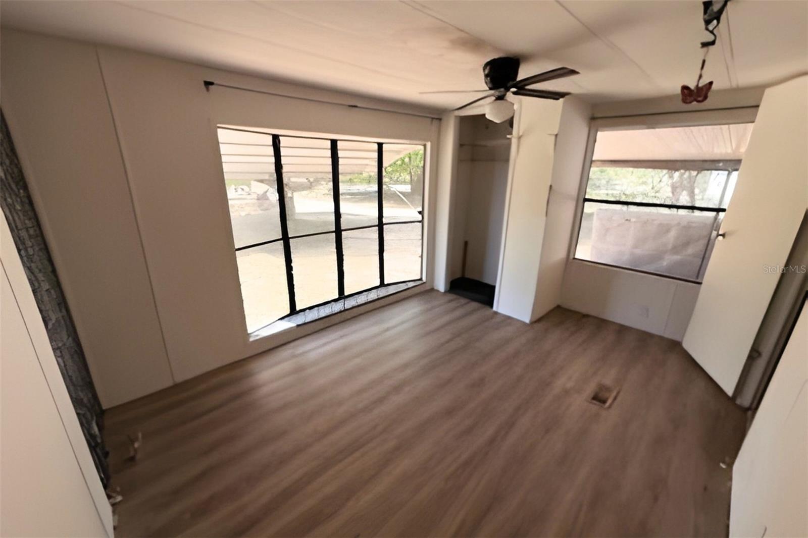 PARKWOOD ACRES - Residential