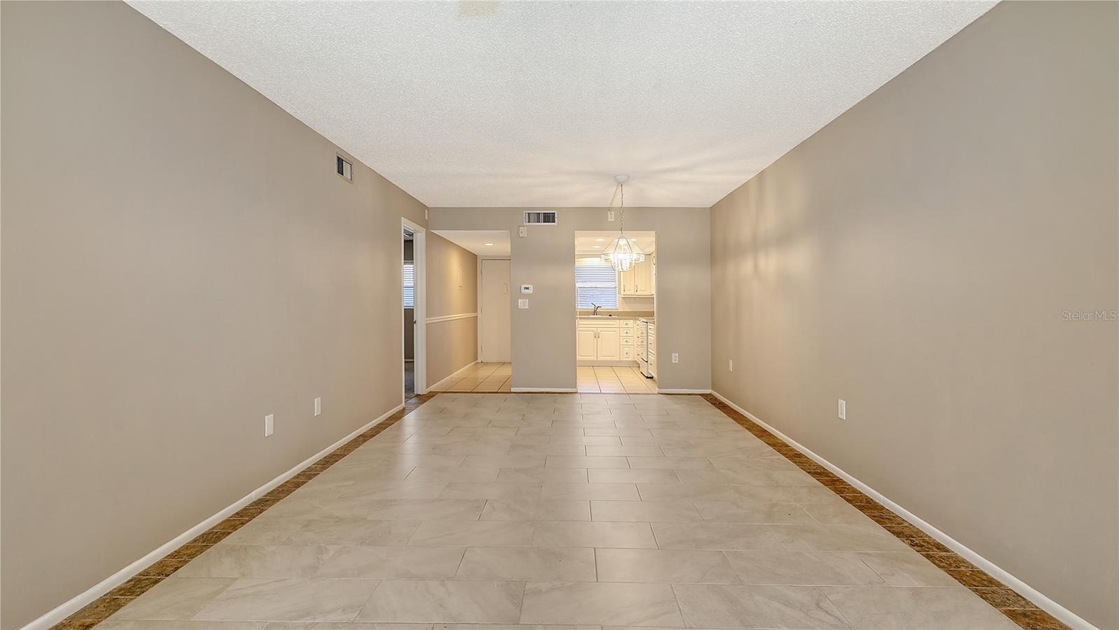 TREGATE MANOR - Residential Lease