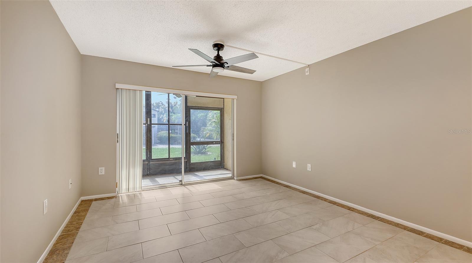 TREGATE MANOR - Residential Lease