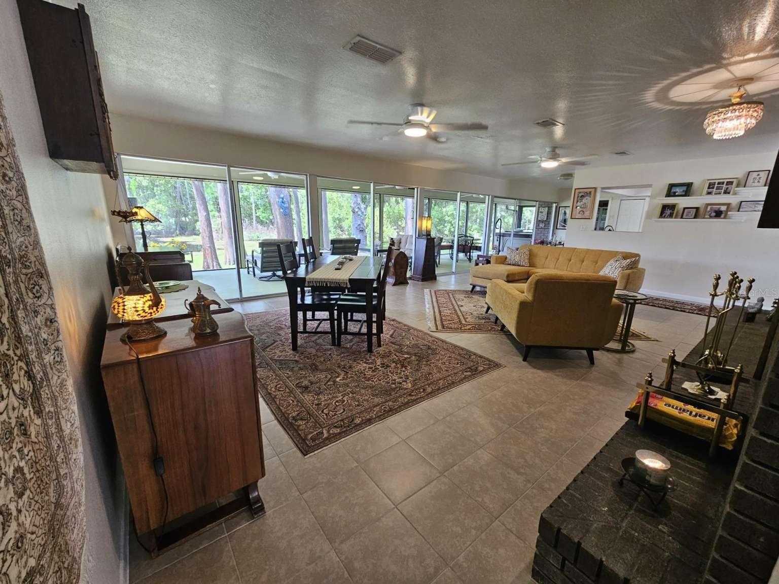 DUPREE GARDENS 1ST ADD - Residential