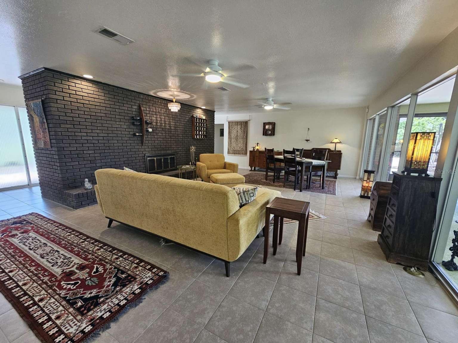 DUPREE GARDENS 1ST ADD - Residential