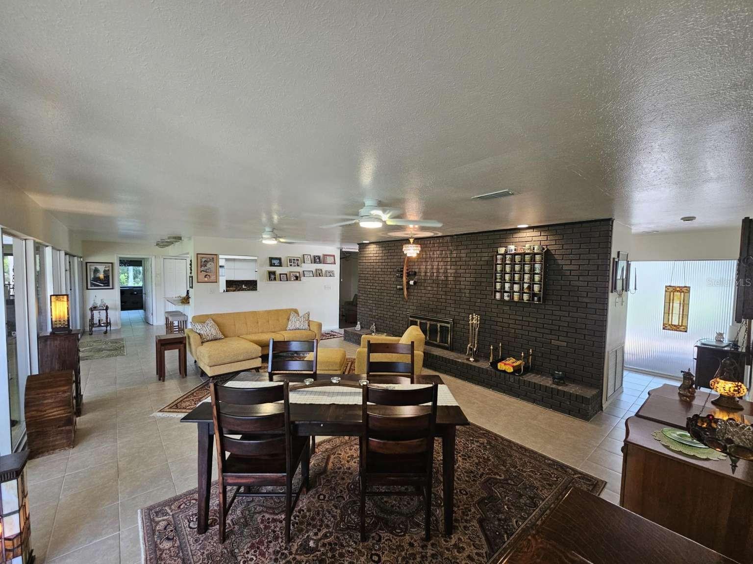 DUPREE GARDENS 1ST ADD - Residential