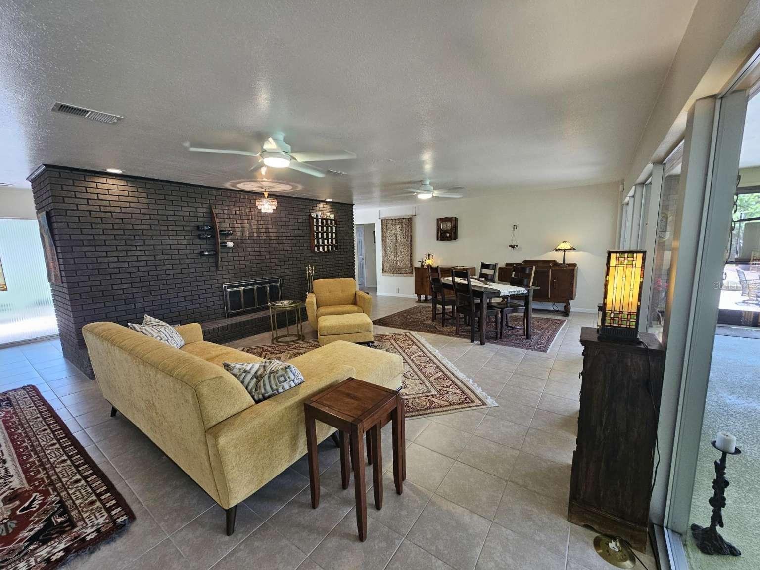 DUPREE GARDENS 1ST ADD - Residential