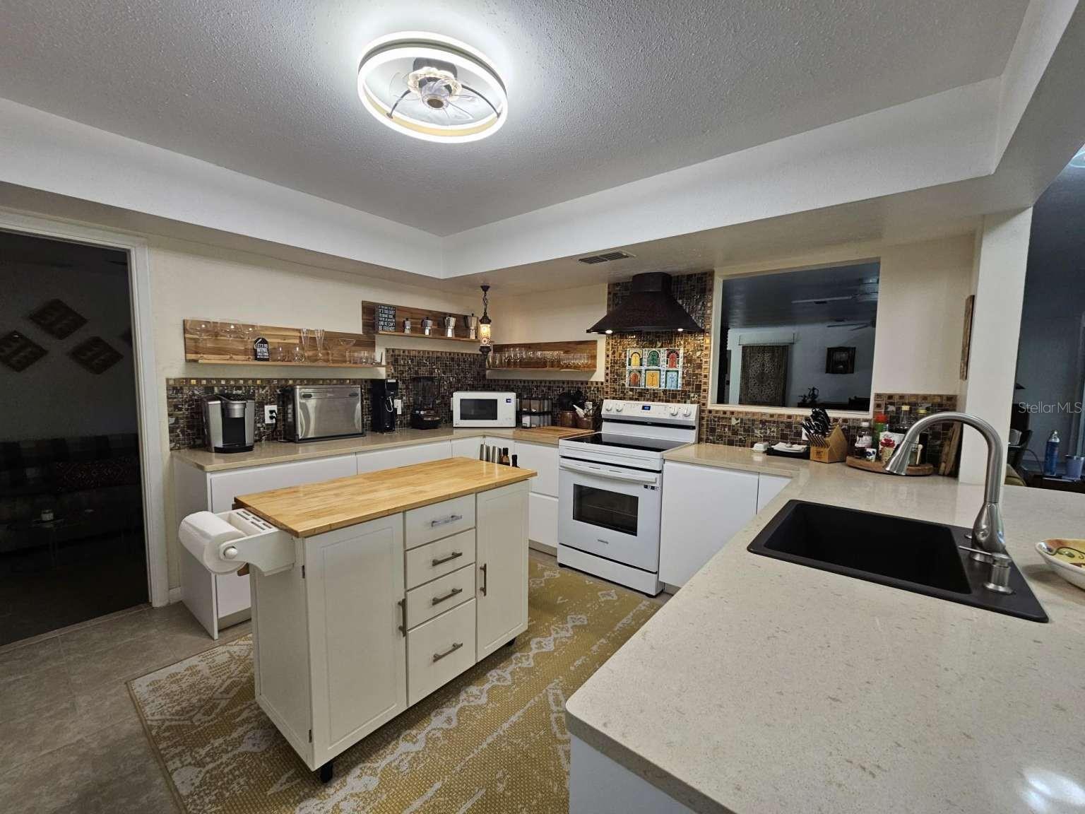 DUPREE GARDENS 1ST ADD - Residential