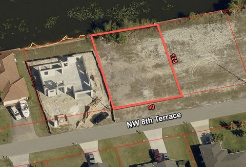 701 NW 8TH TERRACE CAPE CORAL FL 33993