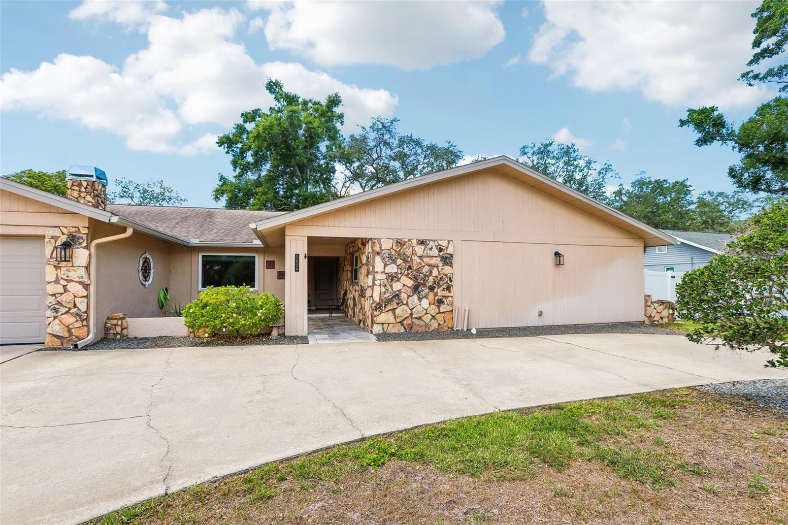 2424 SUNDANCER DRIVE