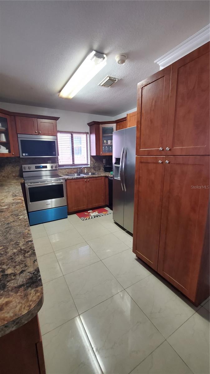 OPA LOCKA 01 - Residential