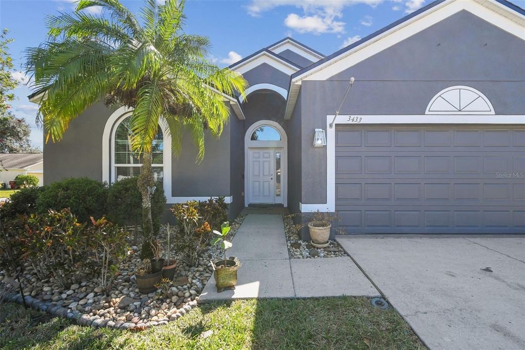 Photo of 3433 Trapnell Ridge Drive, Plant City, FL 33567 (MLS # TB8444320)