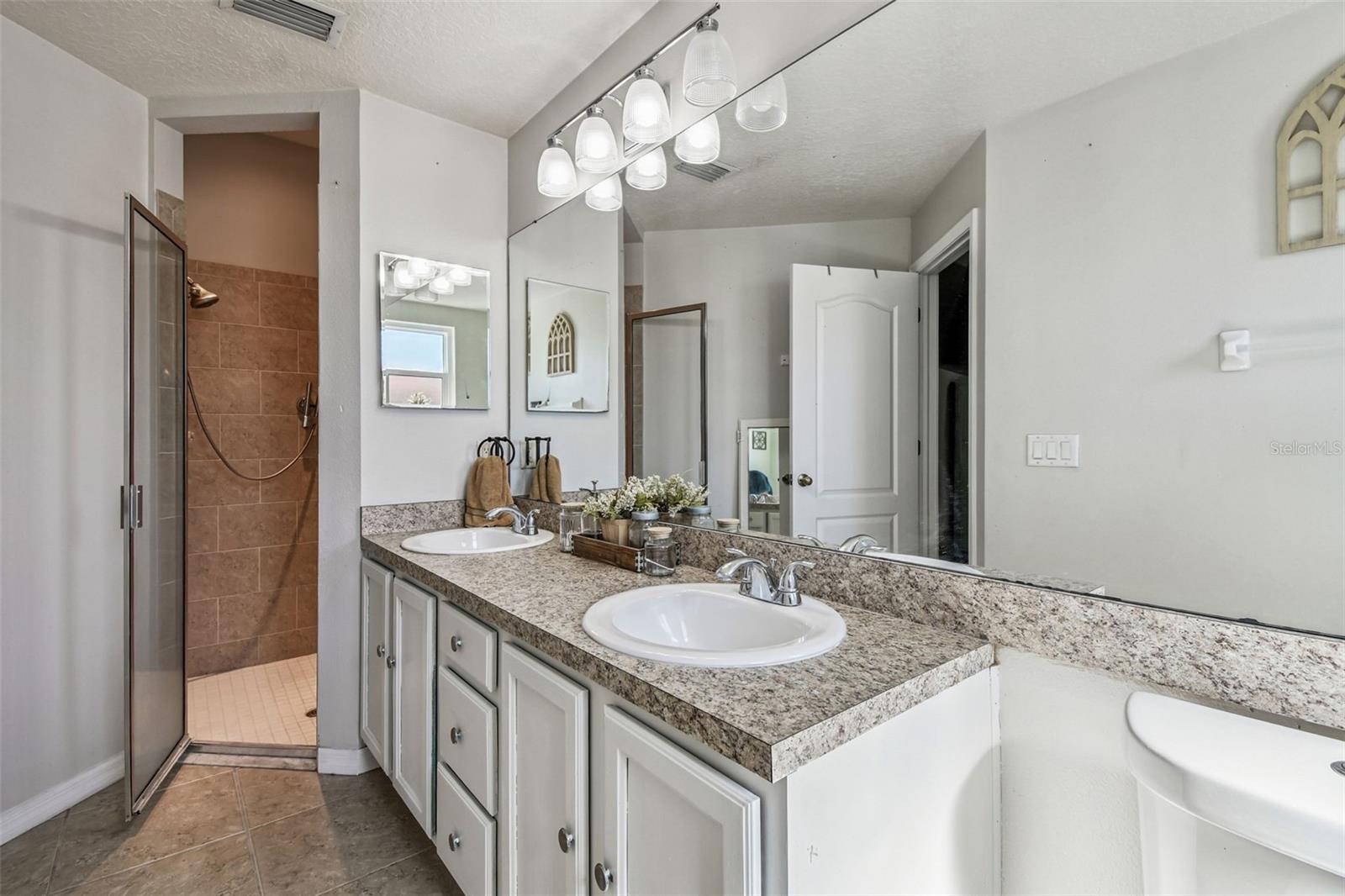 TRAPNELL RIDGE - Residential