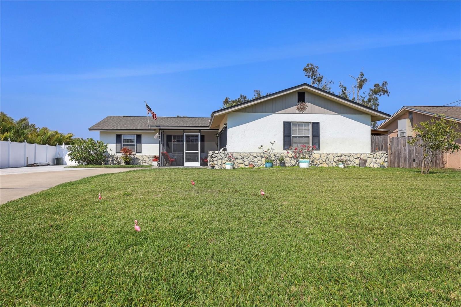 VENICE GARDENS - Residential