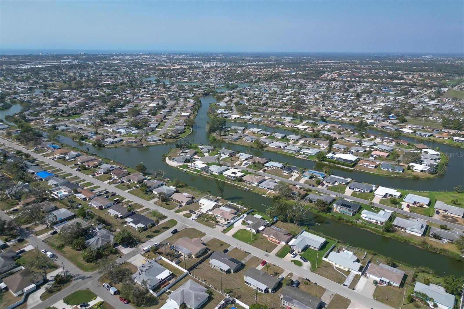 VENICE GARDENS - Residential