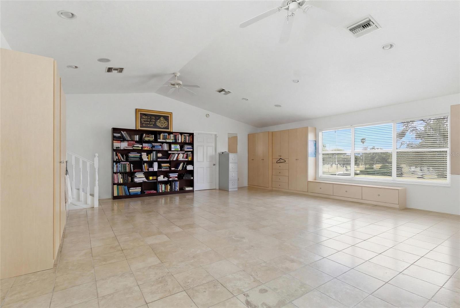 SHIRLEY MANOR SUB - Residential