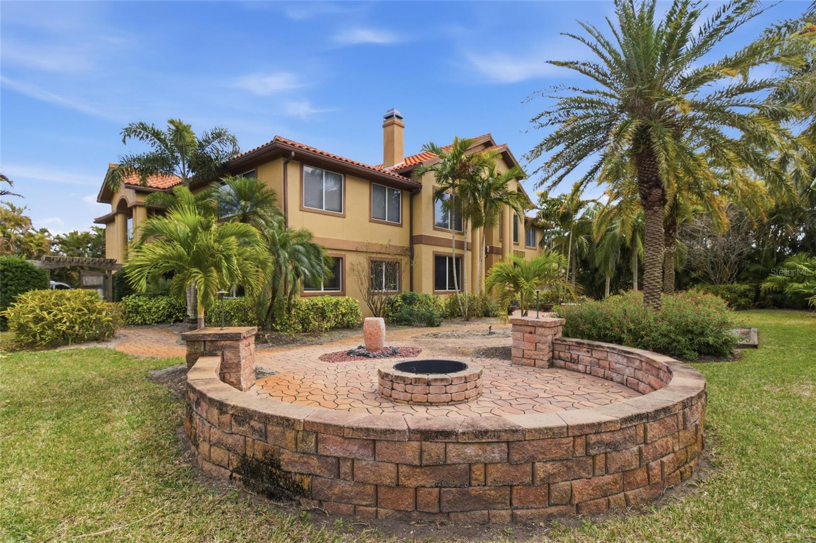 SHIRLEY MANOR SUB - Residential