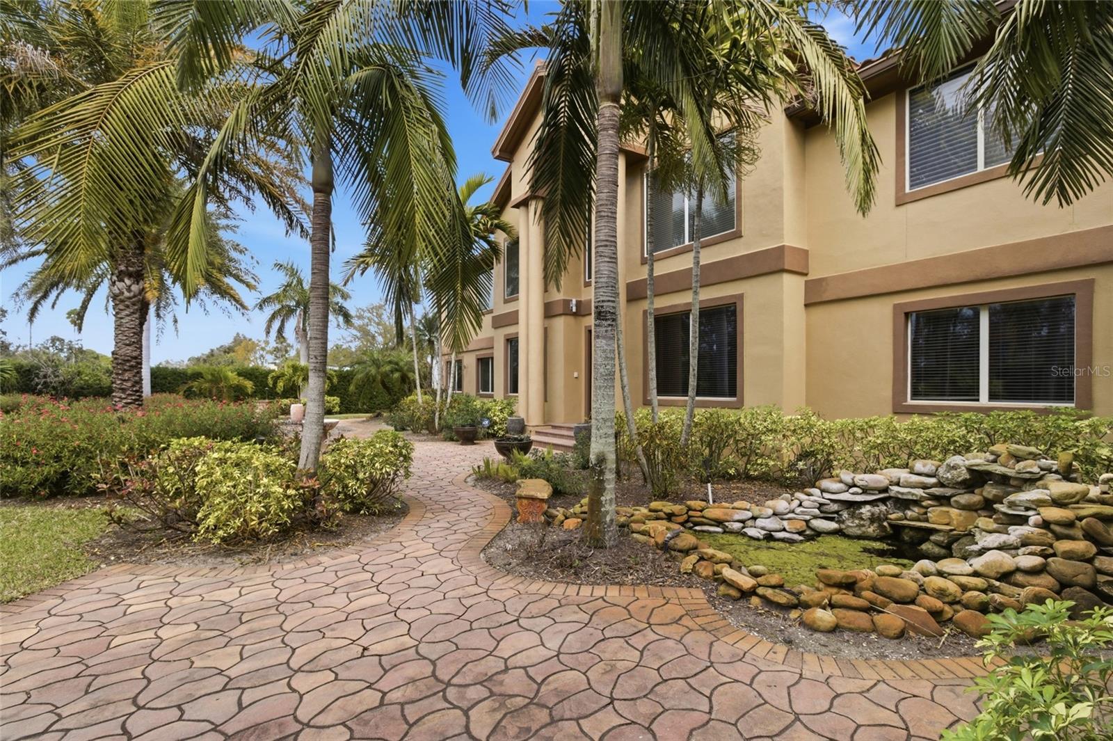 SHIRLEY MANOR SUB - Residential