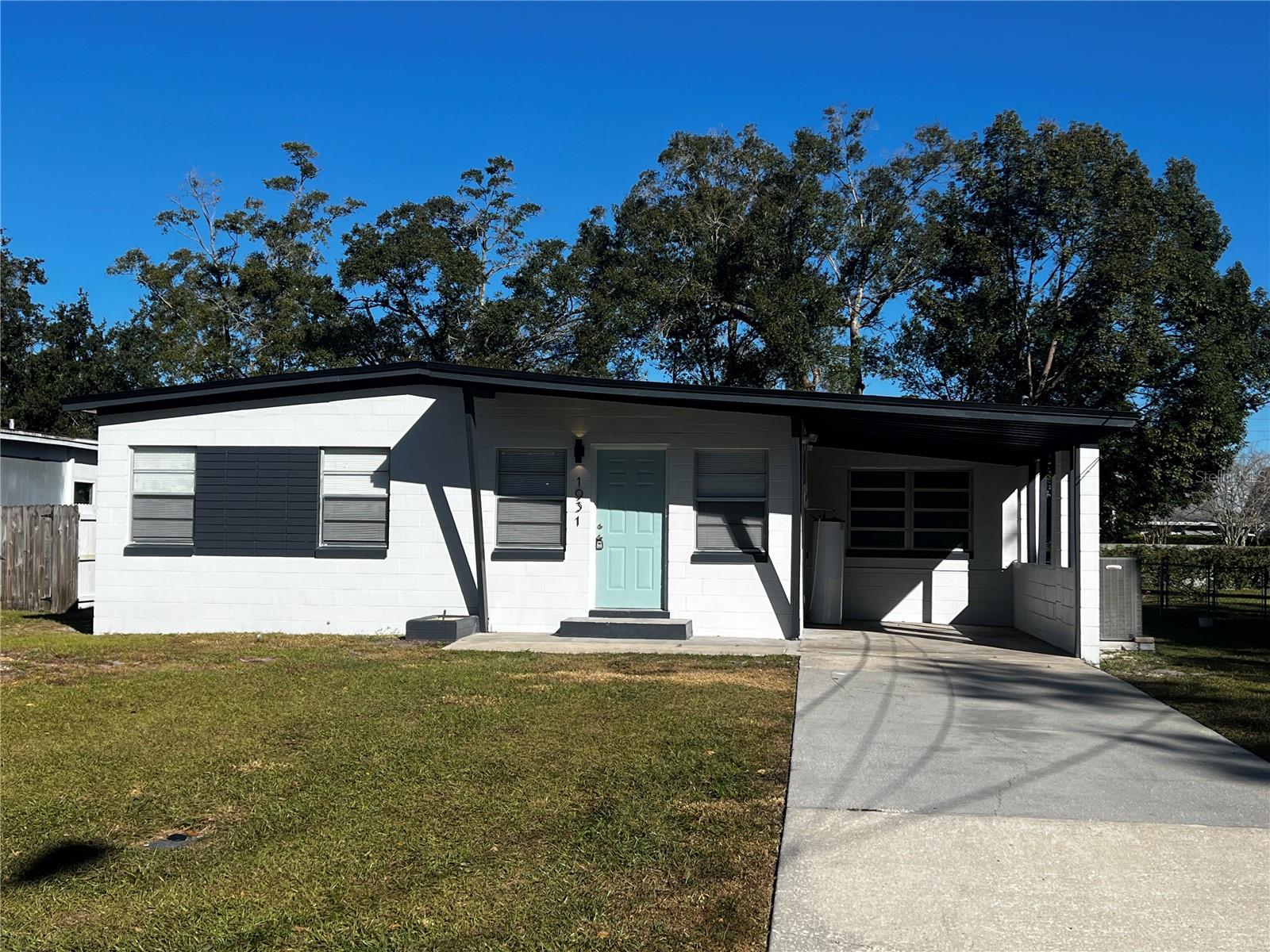 TEMPLE TERRACE ANNEX - Residential Lease