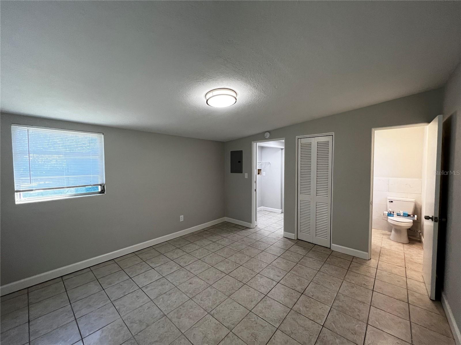 TEMPLE TERRACE ANNEX - Residential Lease