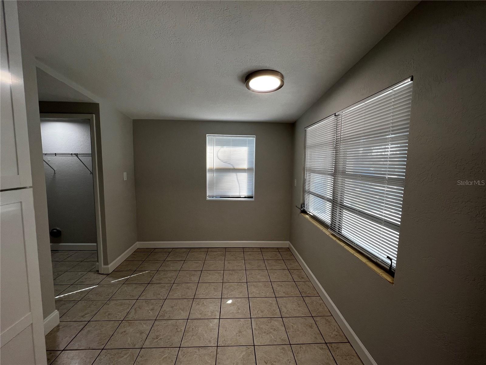 TEMPLE TERRACE ANNEX - Residential Lease