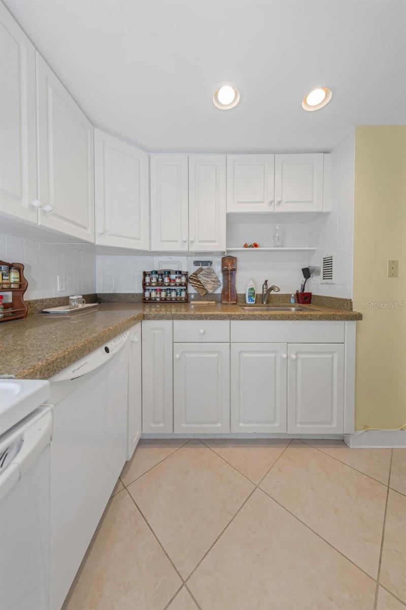 REGATTA BEACH CLUB CONDO - Residential