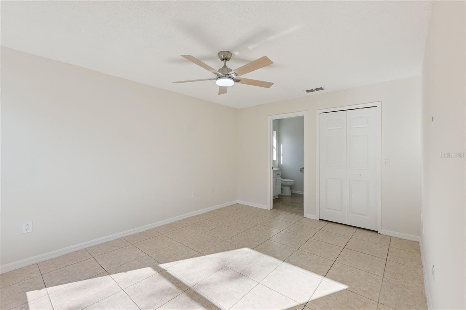 DELTONA LAKES UNIT 02 - Residential