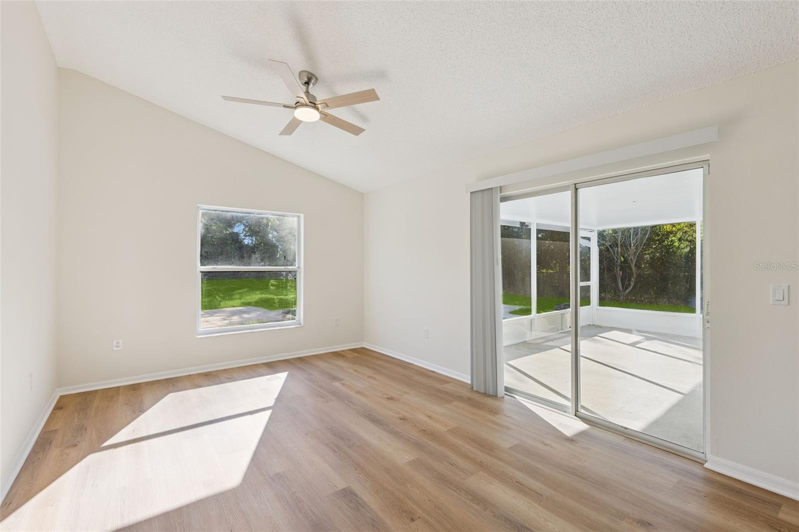 DELTONA LAKES UNIT 02 - Residential