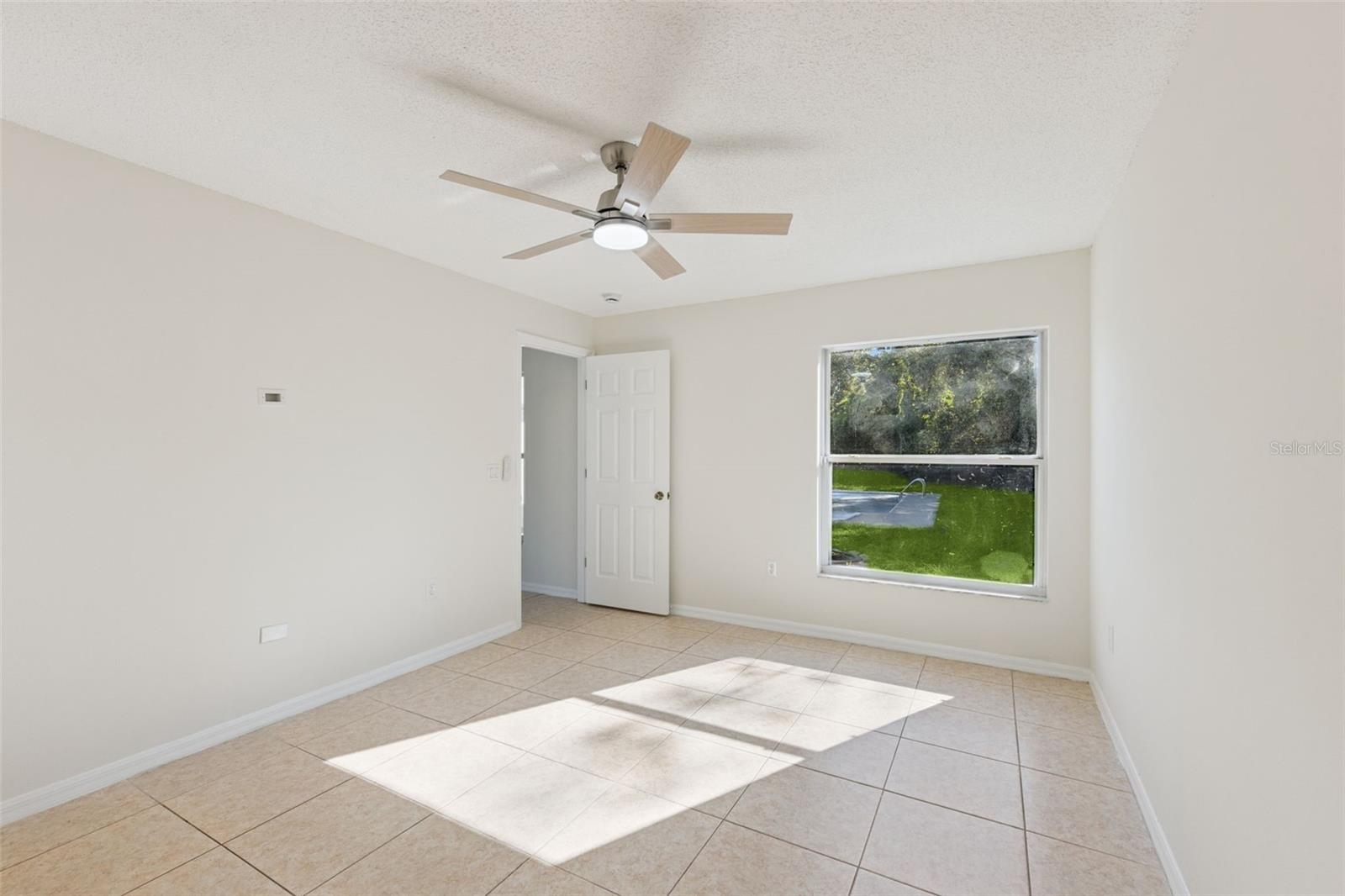 DELTONA LAKES UNIT 02 - Residential