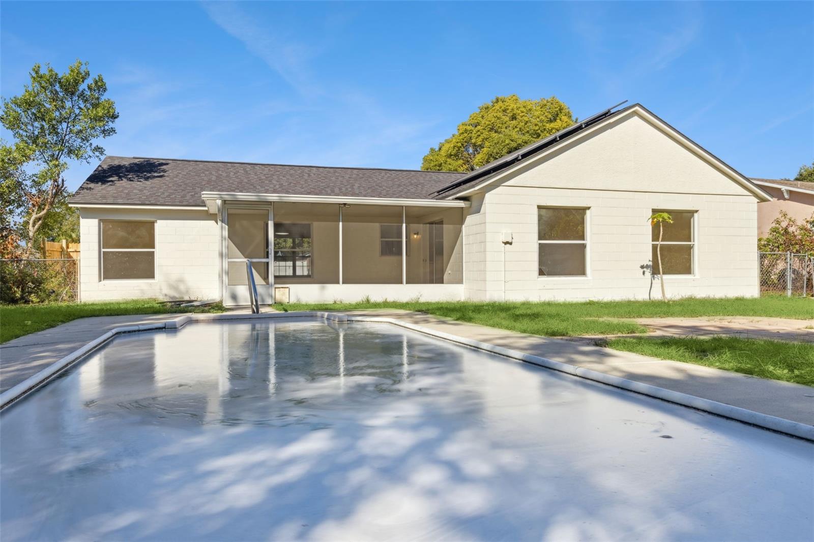 DELTONA LAKES UNIT 02 - Residential