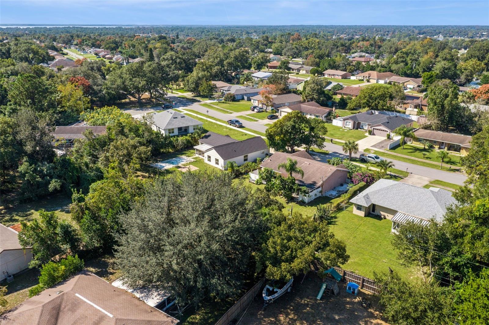 DELTONA LAKES UNIT 02 - Residential