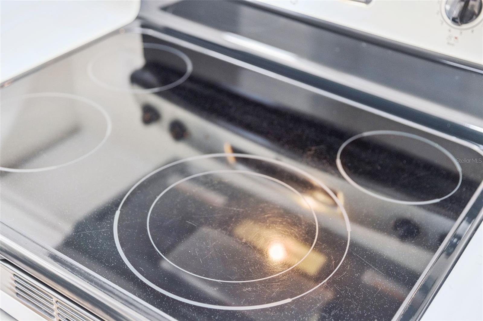 DELTONA LAKES UNIT 02 - Residential